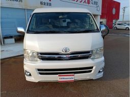 TOYOTA HIACE VAN LONG SUPER GL
