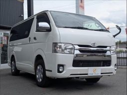 TOYOTA HIACE VAN LONG SUPER GL