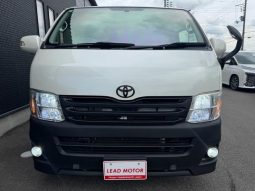 TOYOTA HIACE VAN LONG SUPER GL