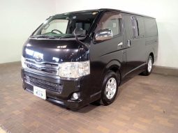 TOYOTA HIACE VAN LONG SUPER GL