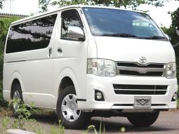 TOYOTA HIACE VAN LONG SUPER GL